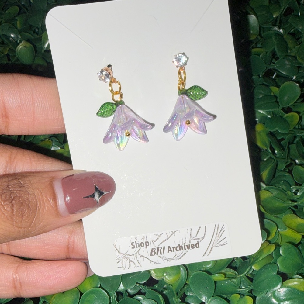 Iridescent Floral Drop Earrings
